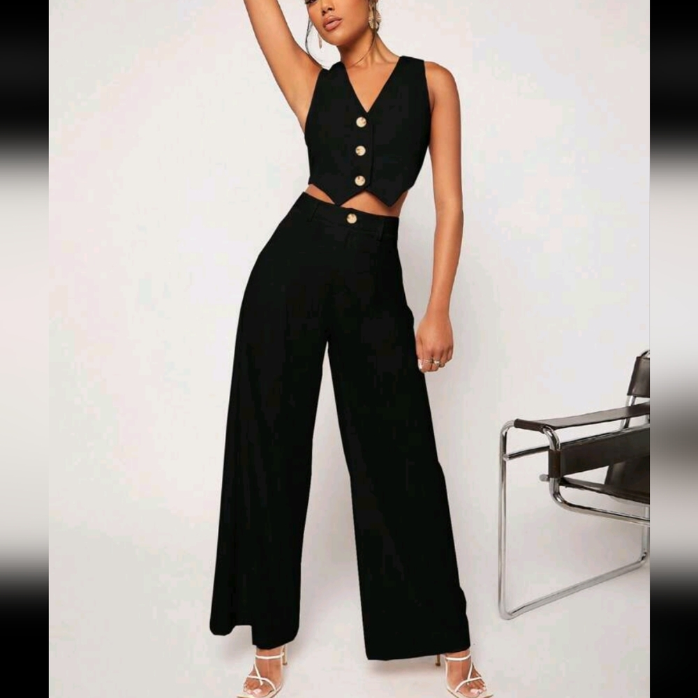 Wide leg pant and buttoned vest set